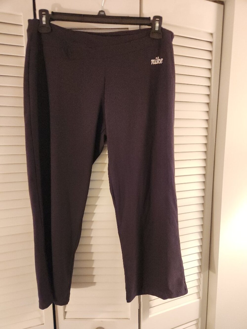 Nike Dri-Fit Cropped Leggings; Women's XL